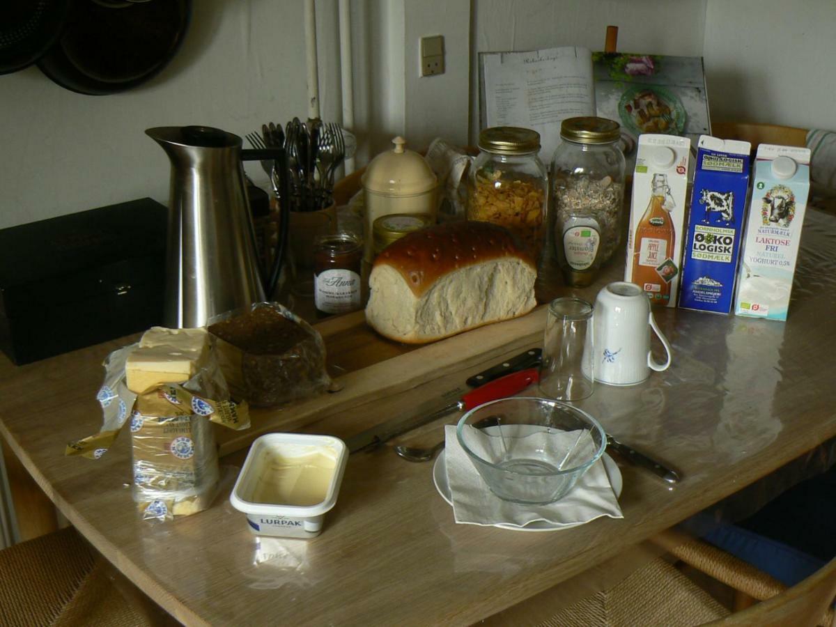 Aakirkeby Bed And Breakfast 외부 사진